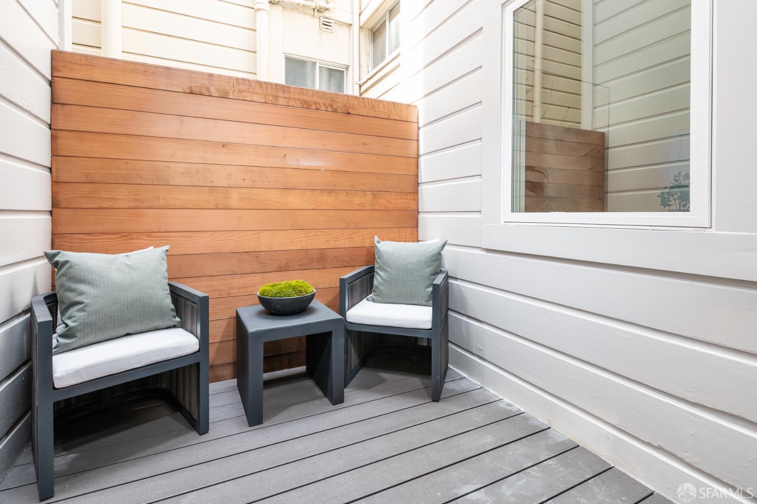 Detail Gallery Image 28 of 43 For 1400 Broadway, San Francisco,  CA 94109 - 3 Beds | 2 Baths