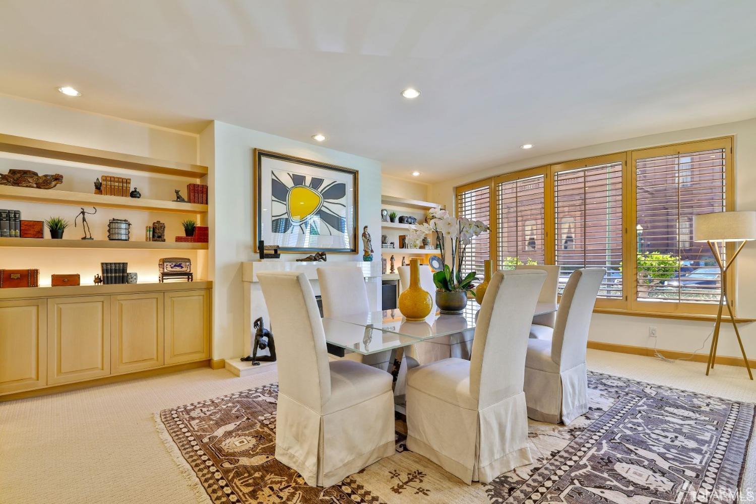 Detail Gallery Image 6 of 19 For 1150 Sacramento St #201,  San Francisco,  CA 94108 - 2 Beds | 3 Baths