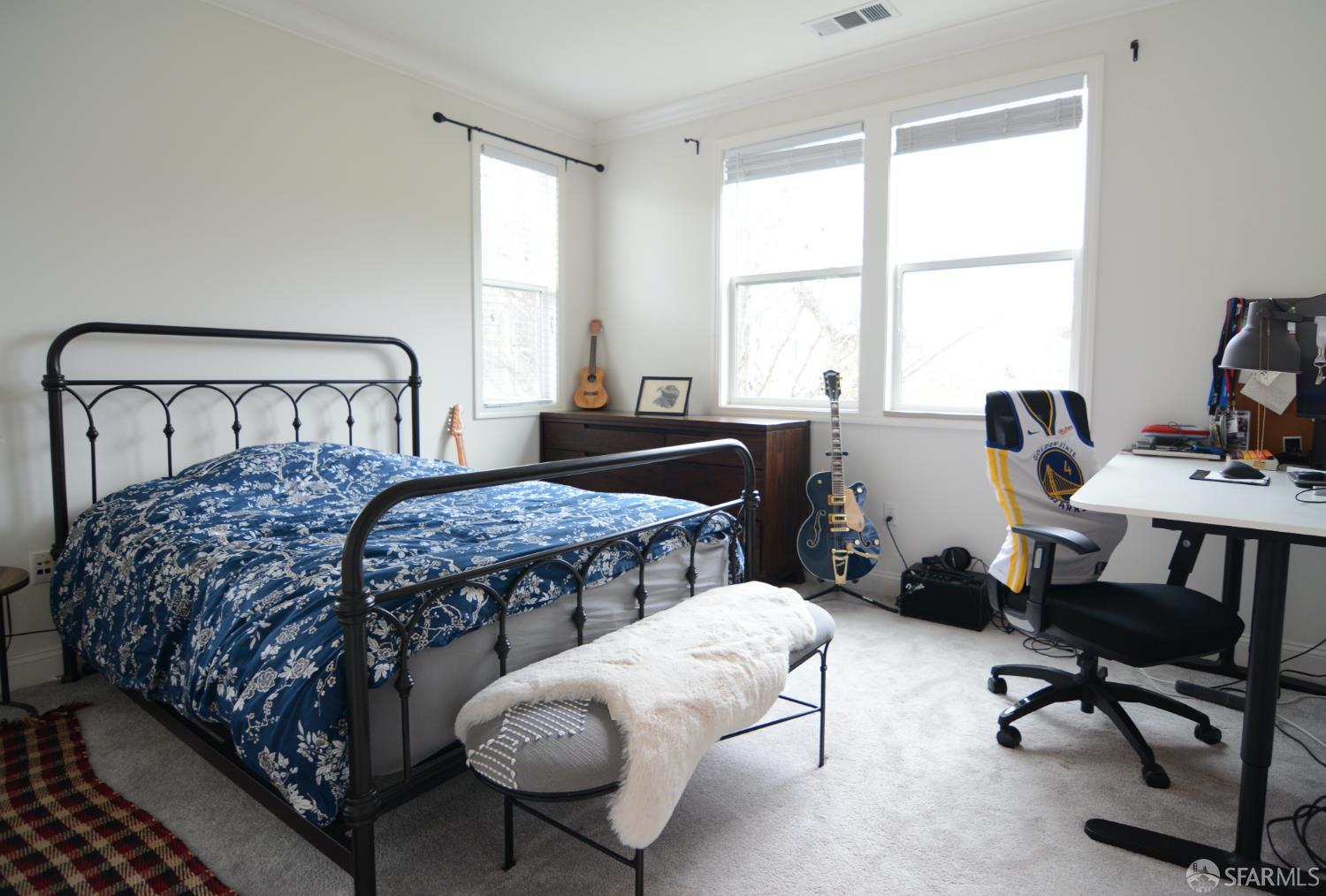 Detail Gallery Image 23 of 31 For 1194 Gliessen Ter, Sunnyvale,  CA 94089 - 2 Beds | 2/1 Baths