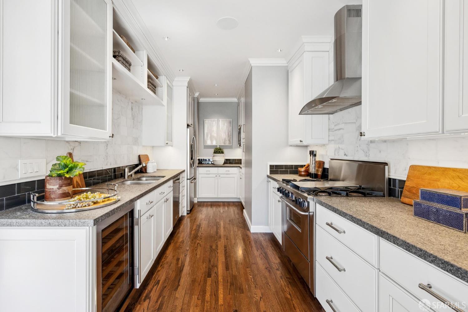 Detail Gallery Image 31 of 74 For 1880 Jackson St #601,  San Francisco,  CA 94109 - 2 Beds | 2 Baths