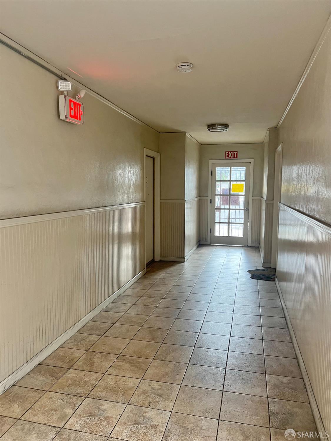 Detail Gallery Image 4 of 5 For 960 El Camino Real St, San Bruno,  CA 94066 - – Beds | – Baths