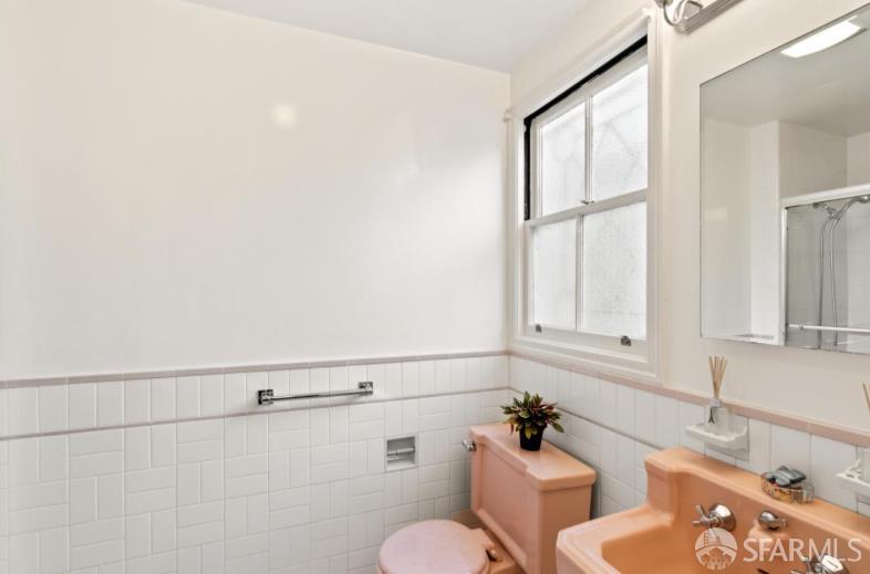 Detail Gallery Image 14 of 49 For 44 Stonecrest Dr, San Francisco,  CA 94132 - 4 Beds | 5 Baths