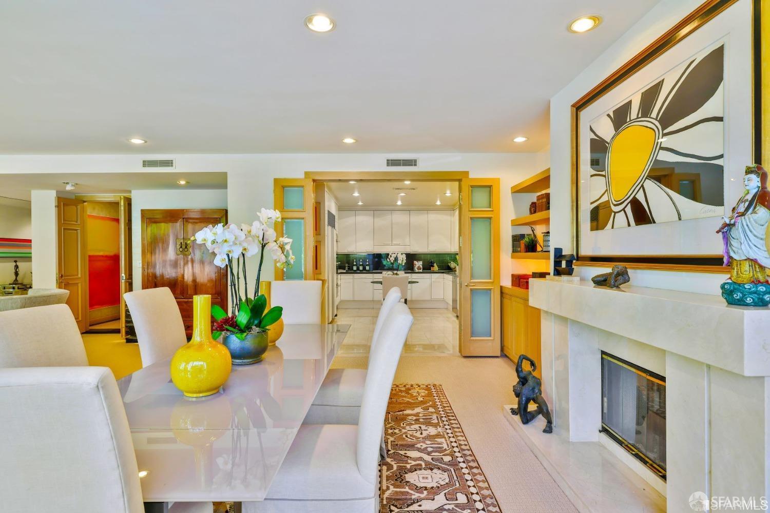 Detail Gallery Image 8 of 19 For 1150 Sacramento St #201,  San Francisco,  CA 94108 - 2 Beds | 3 Baths