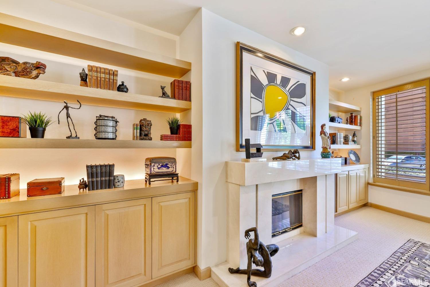 Detail Gallery Image 7 of 19 For 1150 Sacramento St #201,  San Francisco,  CA 94108 - 2 Beds | 3 Baths