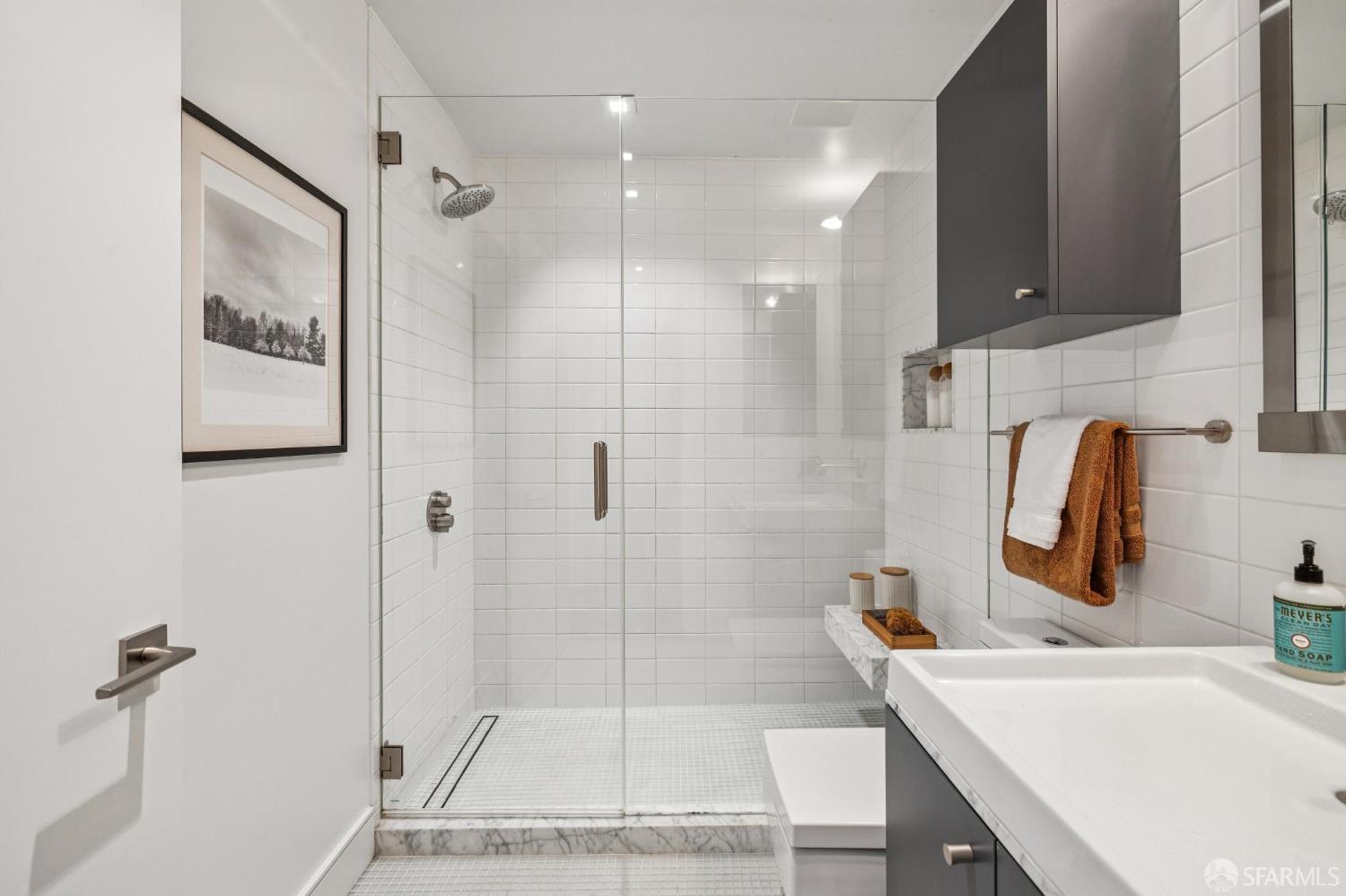 Detail Gallery Image 72 of 98 For 3627 21st St, San Francisco,  CA 94114 - 3 Beds | 3 Baths