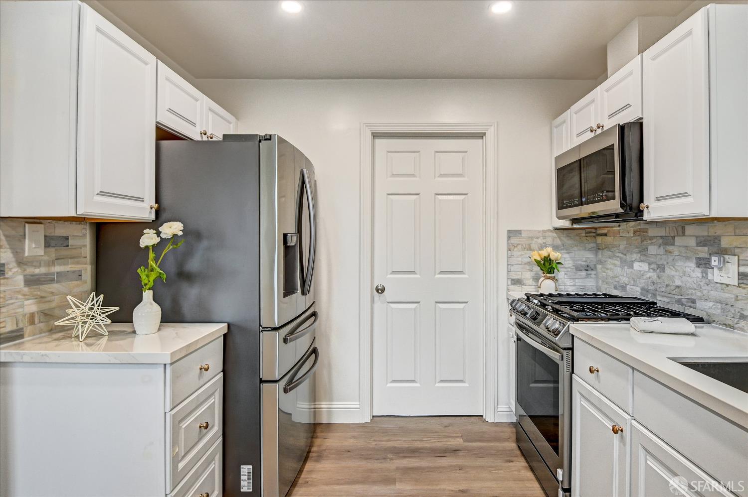 Detail Gallery Image 19 of 42 For 1867 Sweetwood Dr, Daly City,  CA 94015 - 3 Beds | 1 Baths