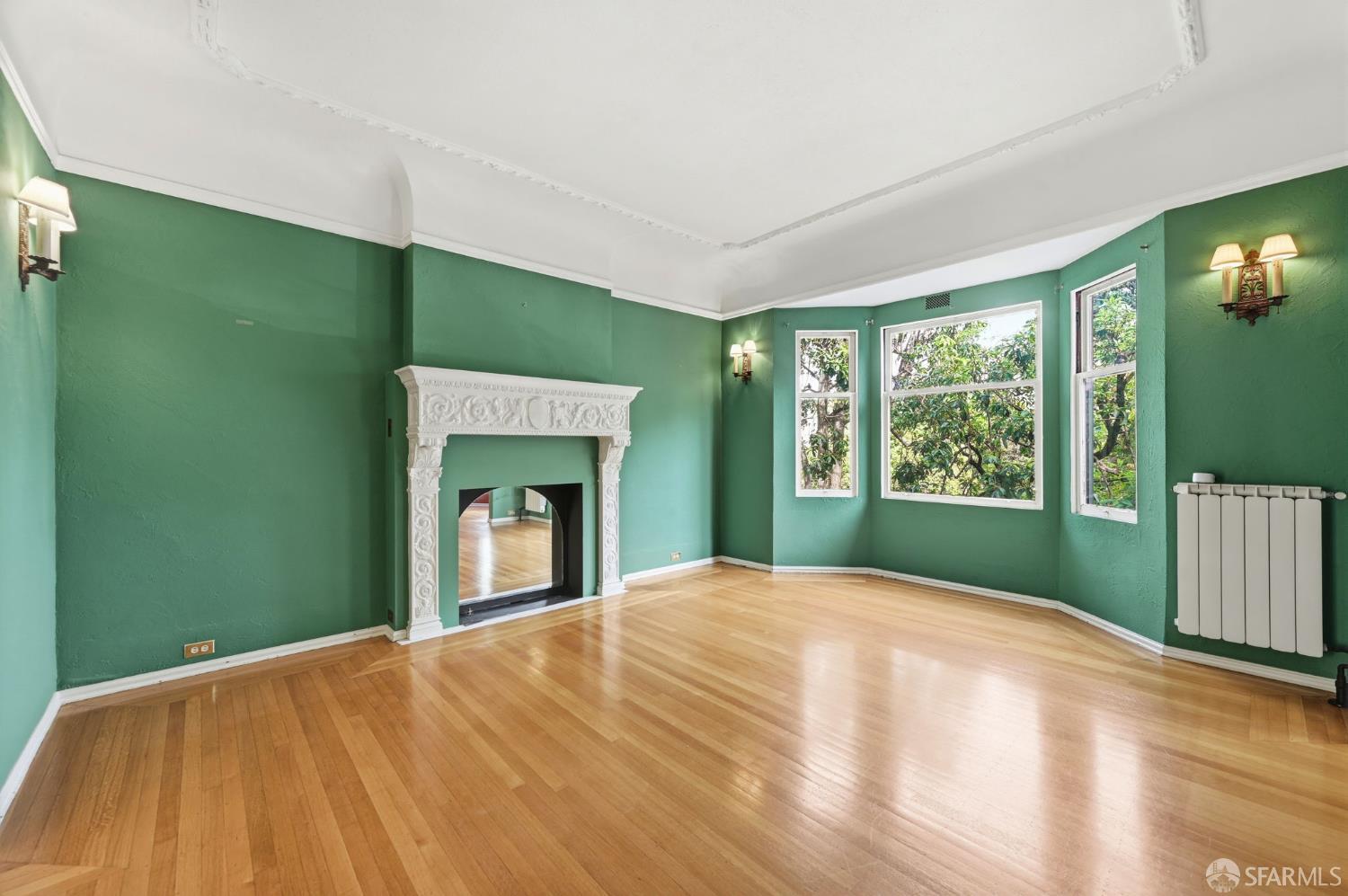 Detail Gallery Image 12 of 61 For 72 Castro St, San Francisco,  CA 94114 - 4 Beds | 2 Baths