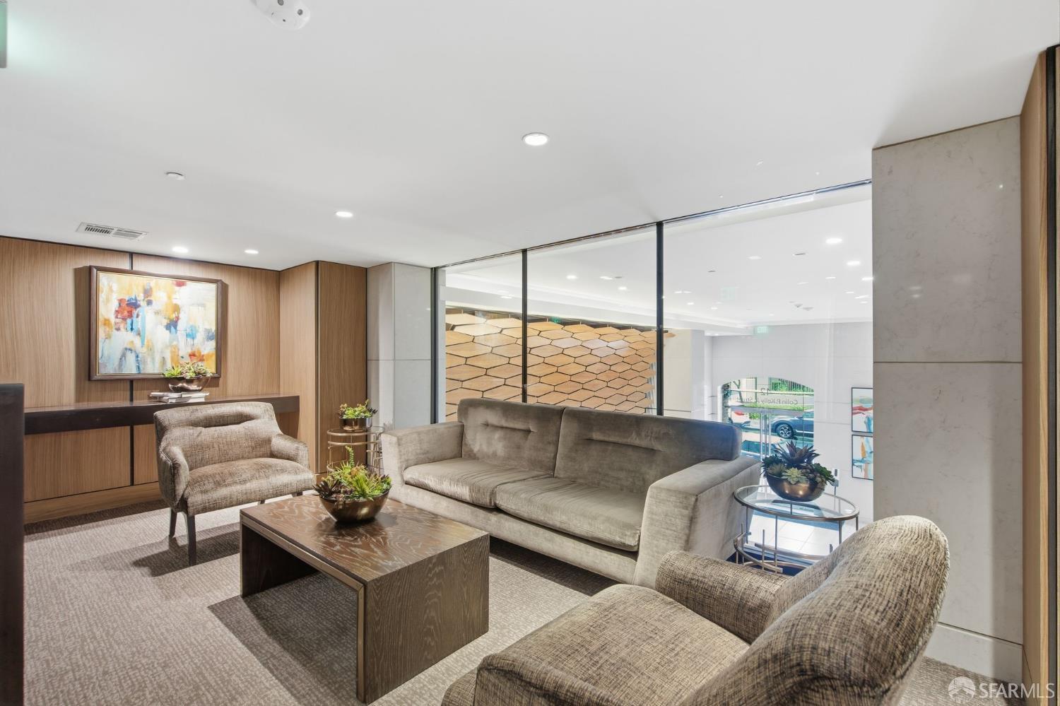 Photo #35: 426117944 Listing: Photo #35