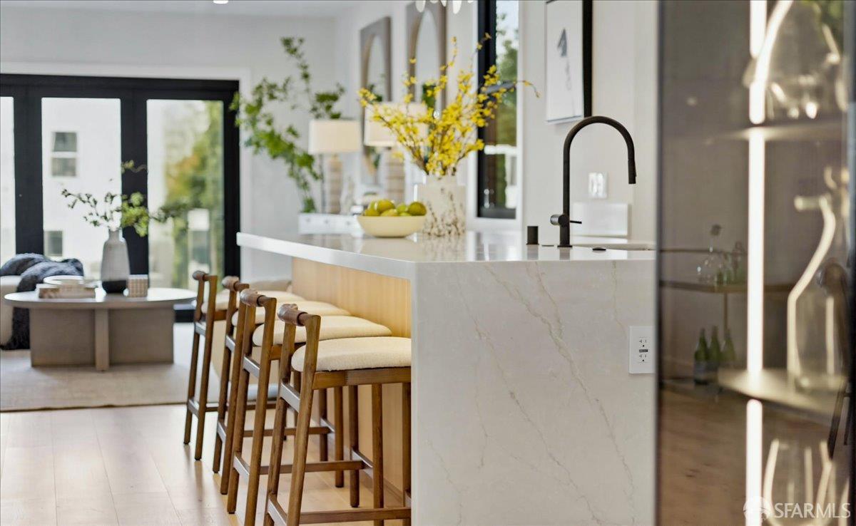 Detail Gallery Image 26 of 83 For 554 18th Ave, San Francisco,  CA 94121 - 5 Beds | 3/1 Baths