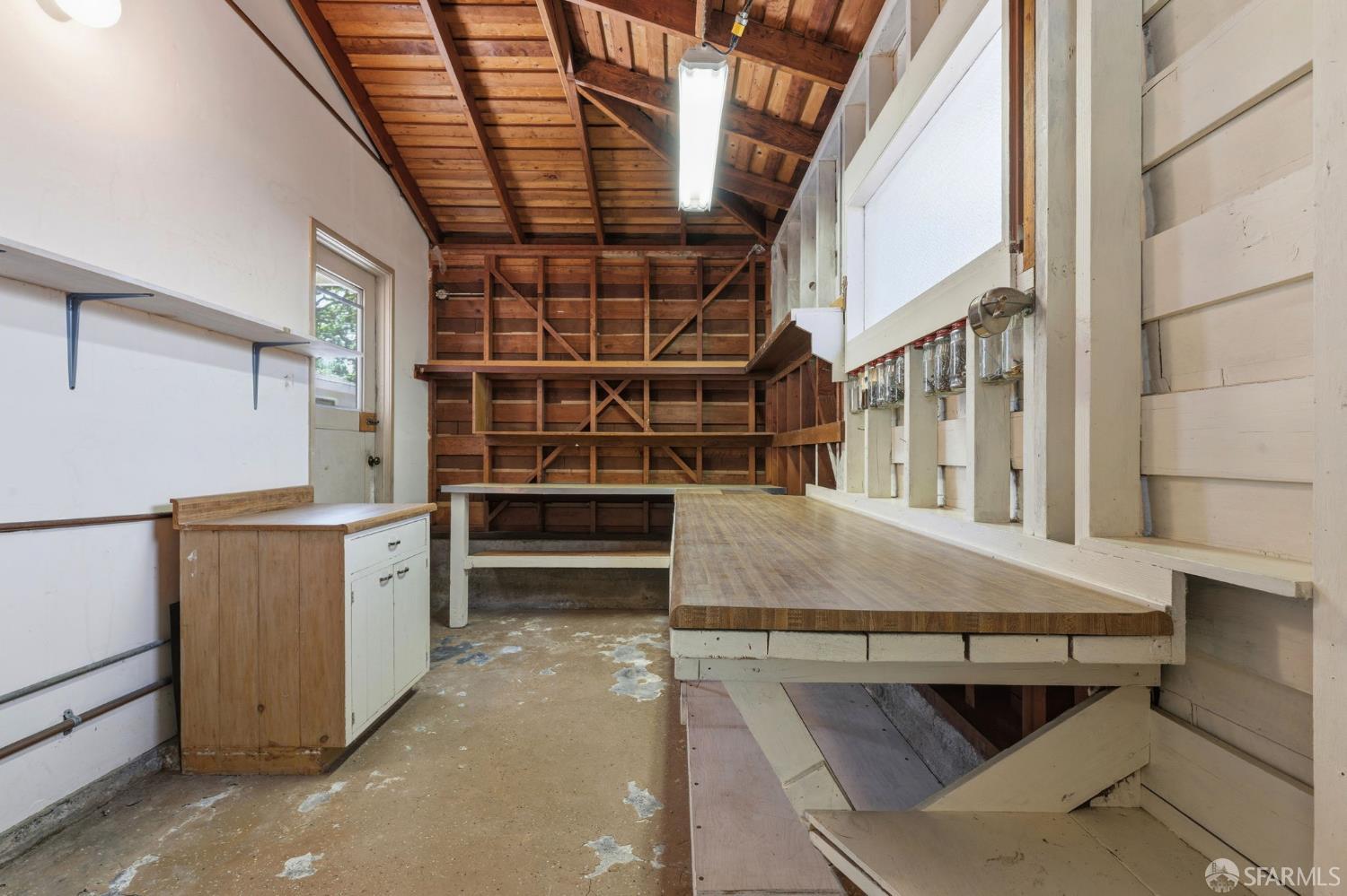 Detail Gallery Image 34 of 41 For 1322 Ashwood Ct, San Mateo,  CA 94402 - 3 Beds | 2 Baths