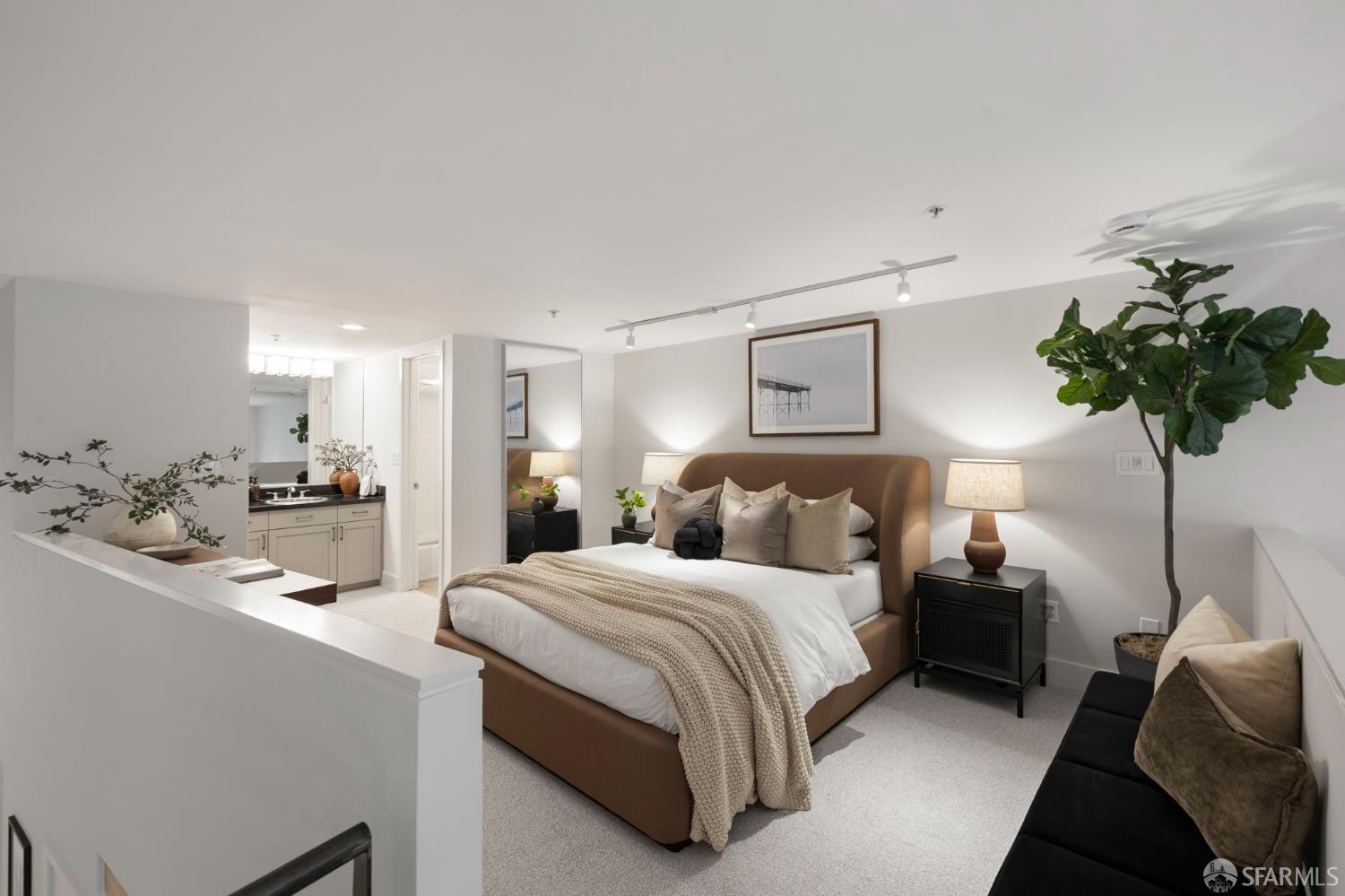 Photo #34: 426117854 Listing: Photo #34