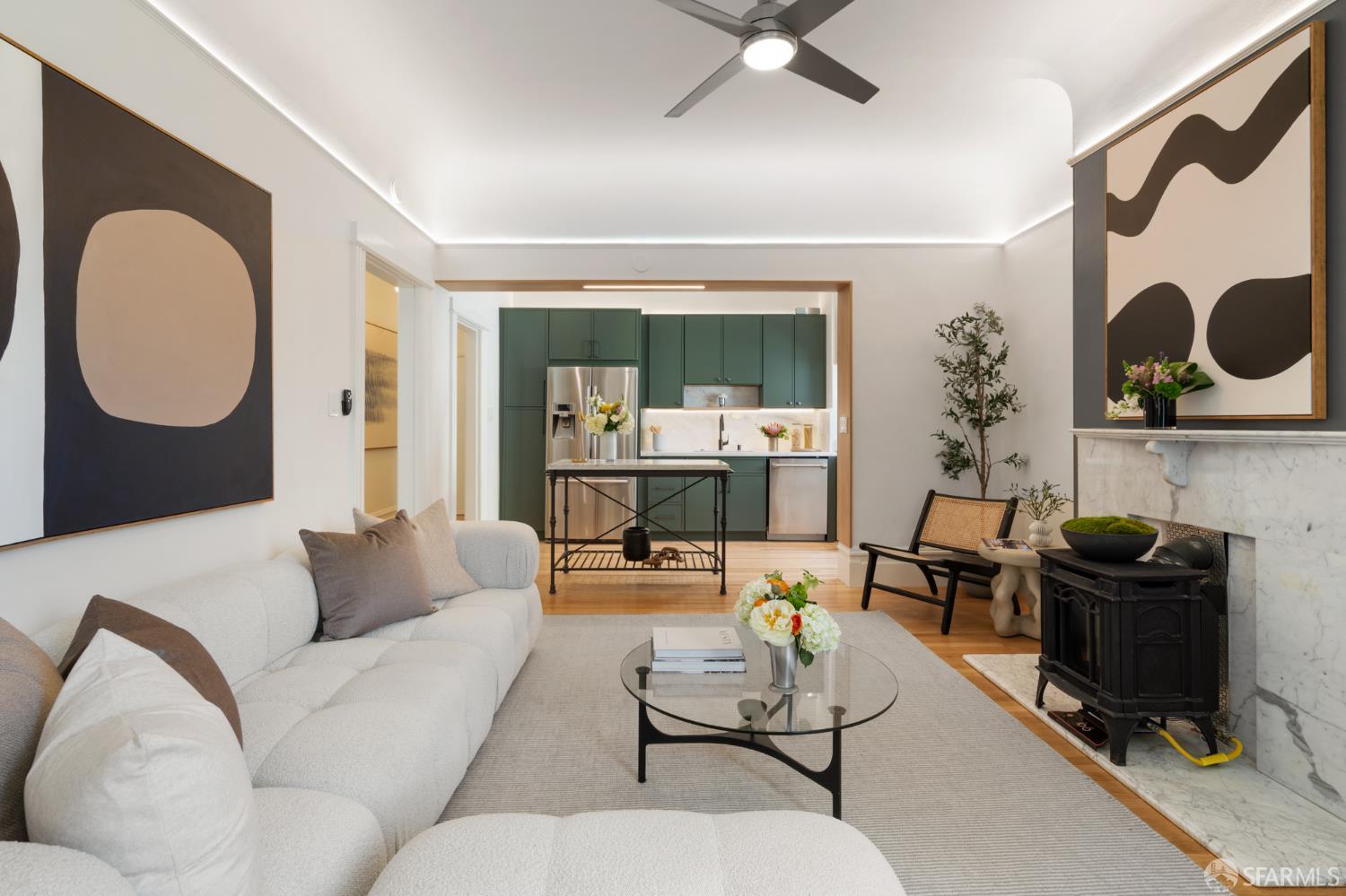 Detail Gallery Image 12 of 37 For 2060 Union St #5,  San Francisco,  CA 94123 - 2 Beds | 1 Baths