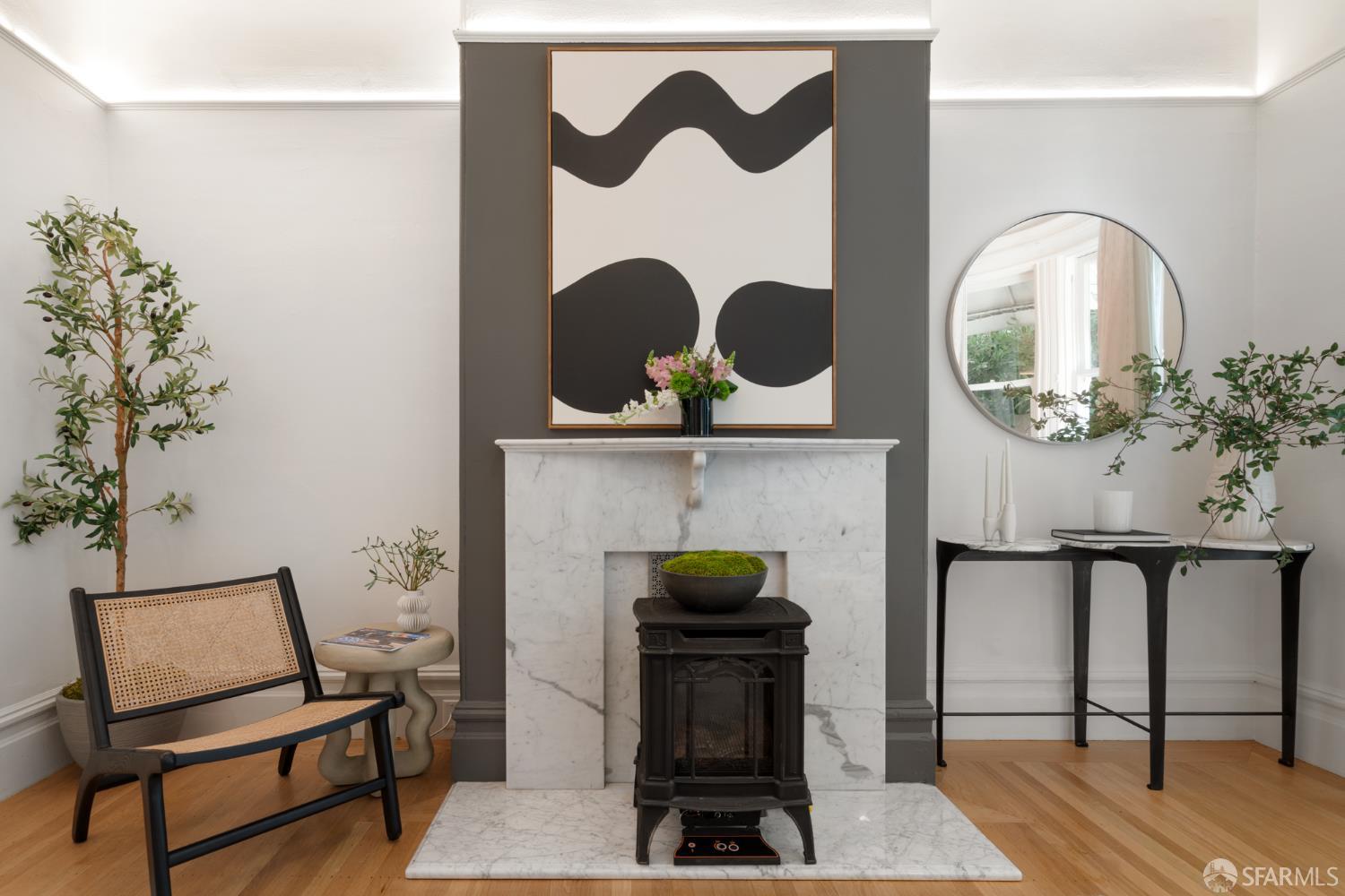 Detail Gallery Image 14 of 37 For 2060 Union St #5,  San Francisco,  CA 94123 - 2 Beds | 1 Baths