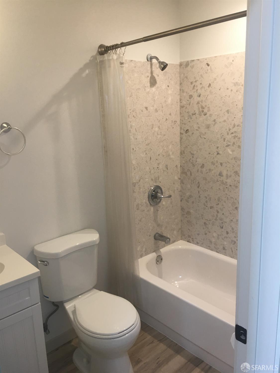 Detail Gallery Image 17 of 25 For 3312 17th St, San Francisco,  CA 94110 - – Beds | – Baths