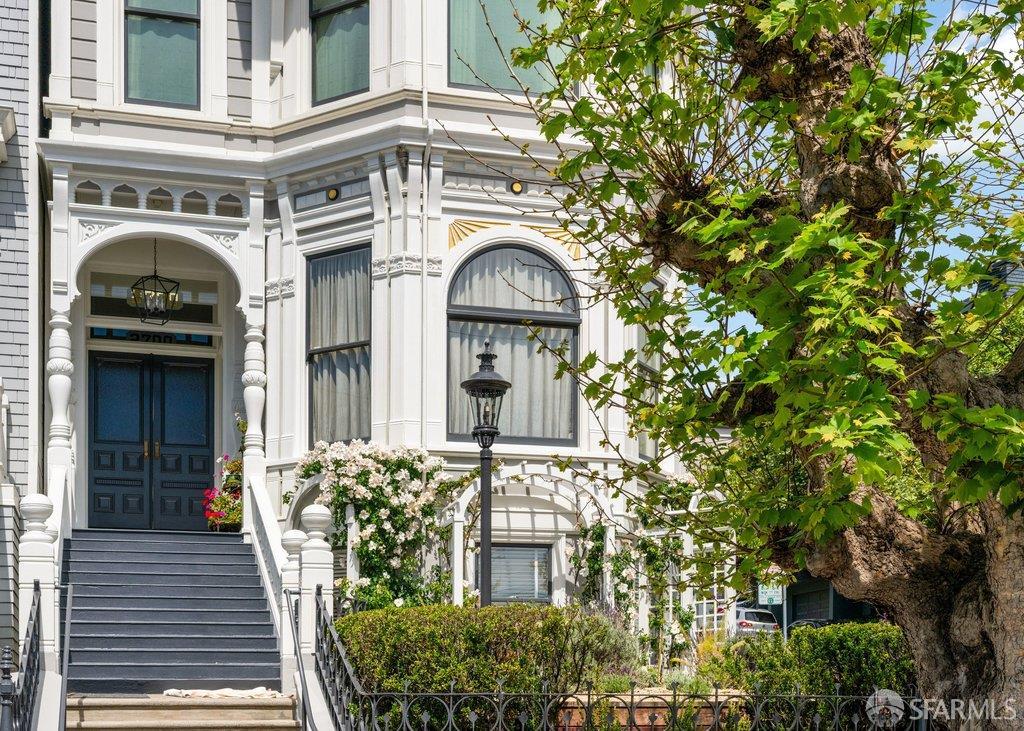 Detail Gallery Image 7 of 77 For 2700 California St, San Francisco,  CA 94115 - 6 Beds | 5/1 Baths