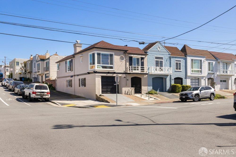 Detail Gallery Image 24 of 27 For 1500 41st Ave, San Francisco,  CA 94122 - 3 Beds | 3 Baths