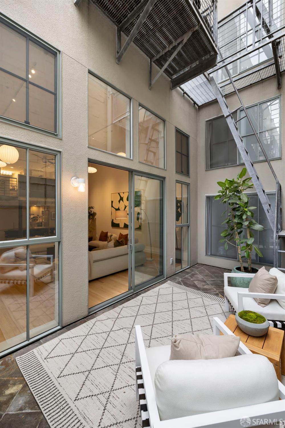 Photo #16: 426117854 Listing: Photo #16