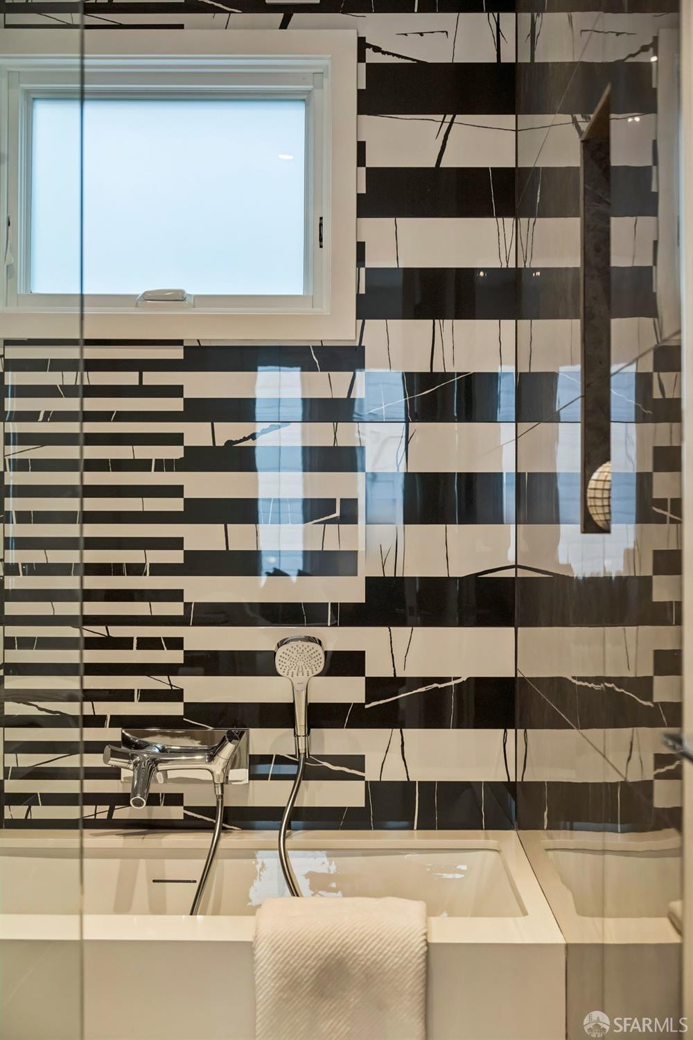 Detail Gallery Image 29 of 62 For 3107 Franklin St, San Francisco,  CA 94123 - 3 Beds | 3/2 Baths