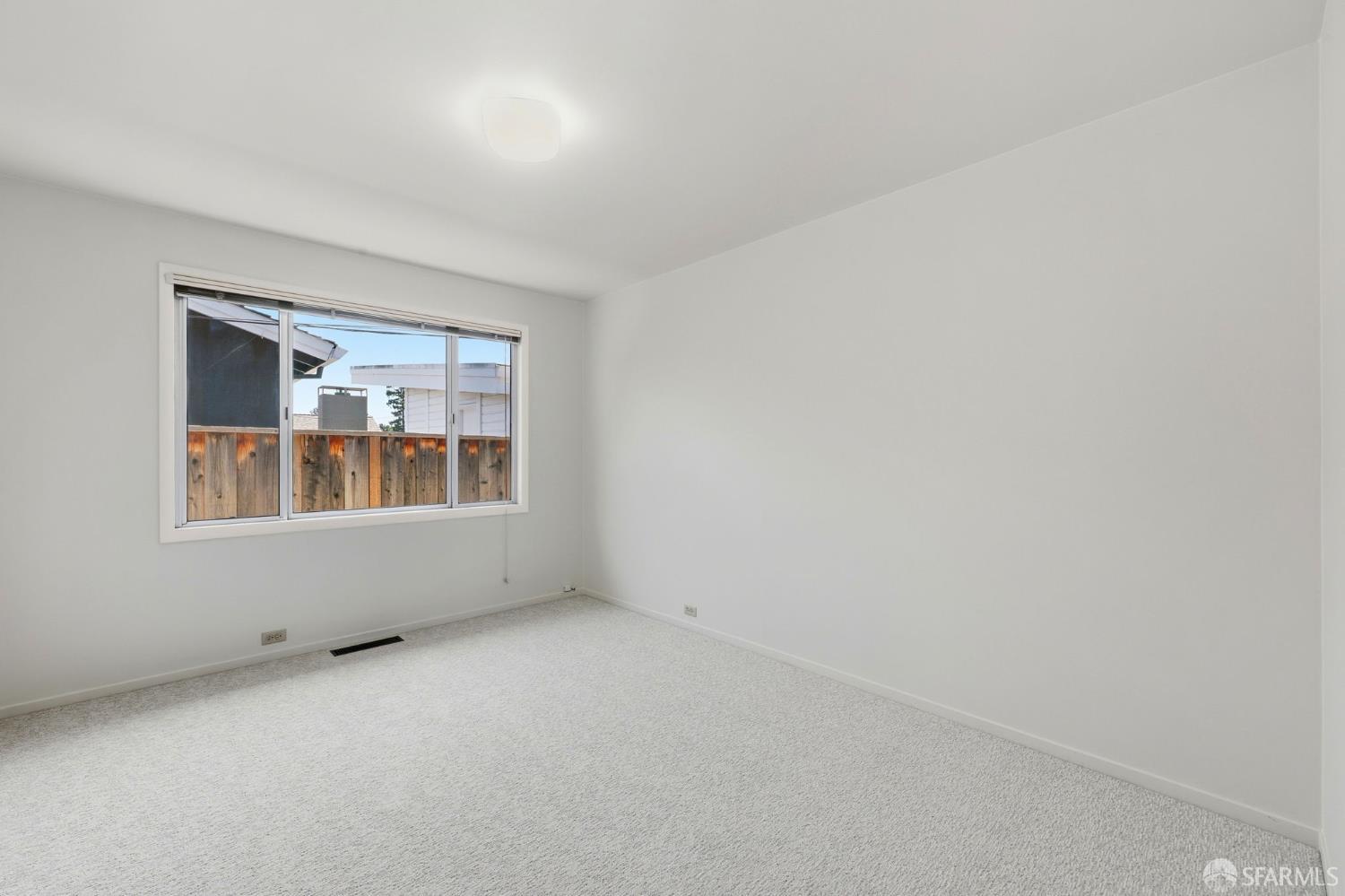 Detail Gallery Image 24 of 41 For 1322 Ashwood Ct, San Mateo,  CA 94402 - 3 Beds | 2 Baths