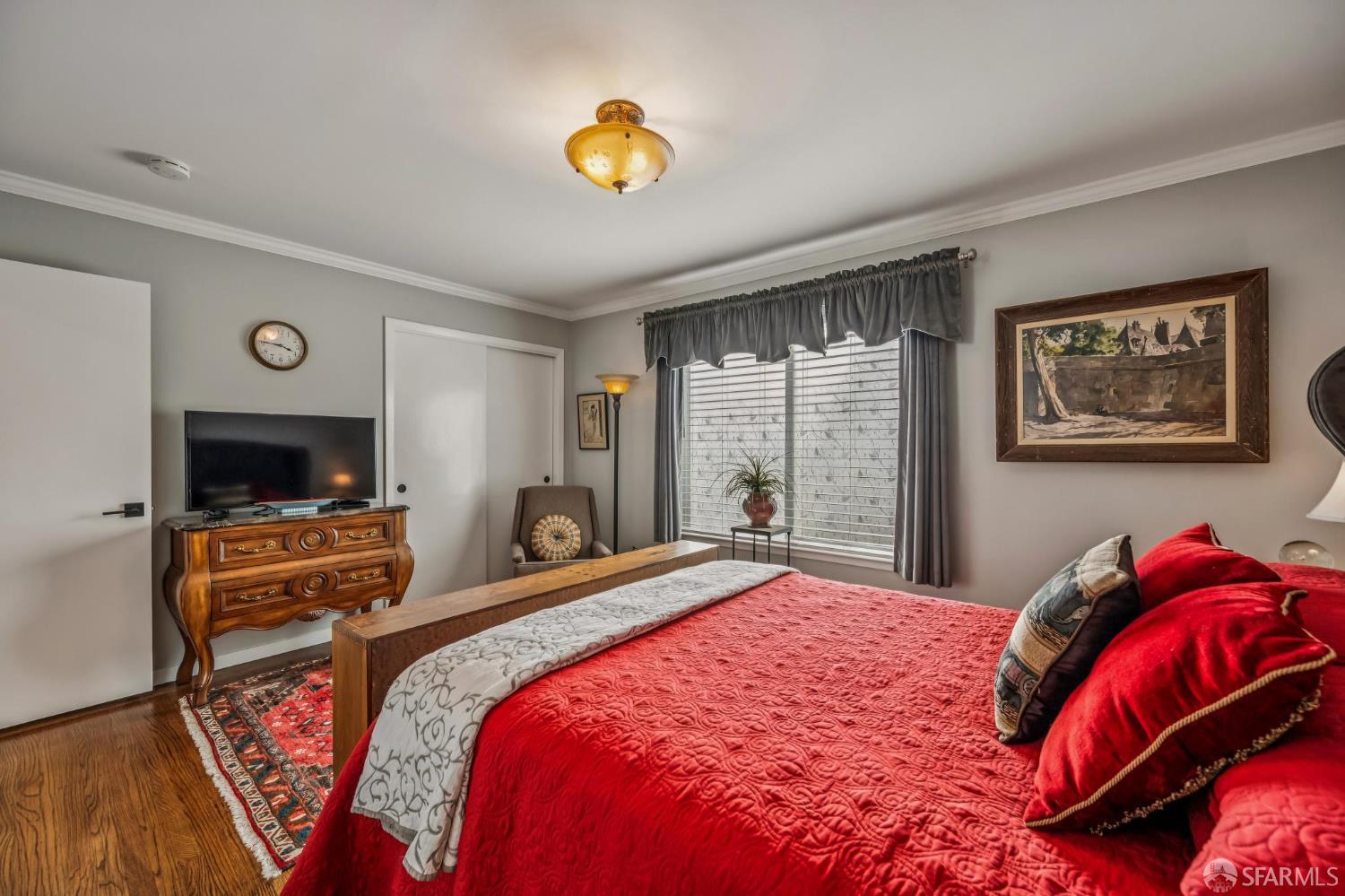 Detail Gallery Image 12 of 16 For 849 Noe St #1,  San Francisco,  CA 94114 - 1 Beds | 1 Baths