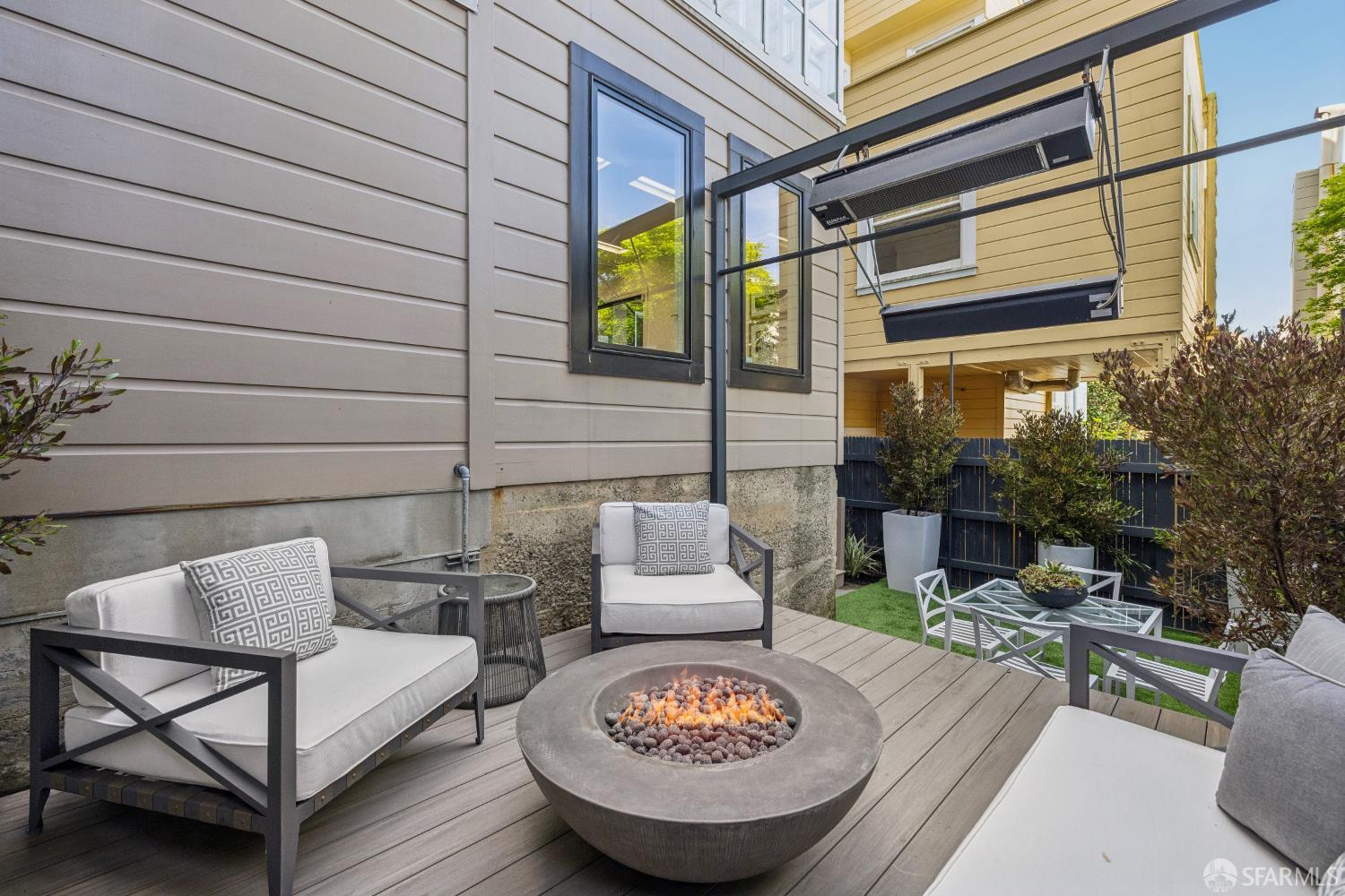 Detail Gallery Image 57 of 59 For 2684 Green St, San Francisco,  CA 94123 - 4 Beds | 4/1 Baths