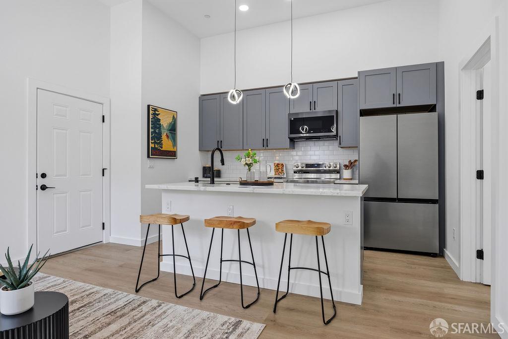 Detail Gallery Image 16 of 27 For 2730 23rd St, San Francisco,  CA 94110 - – Beds | – Baths