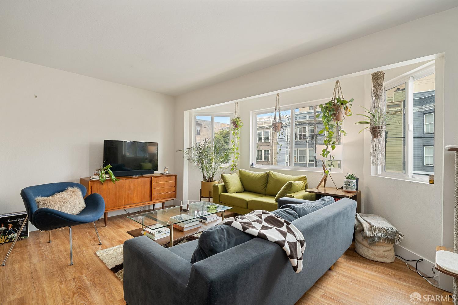 Detail Gallery Image 18 of 35 For 3283 25th St, San Francisco,  CA 94110 - – Beds | – Baths