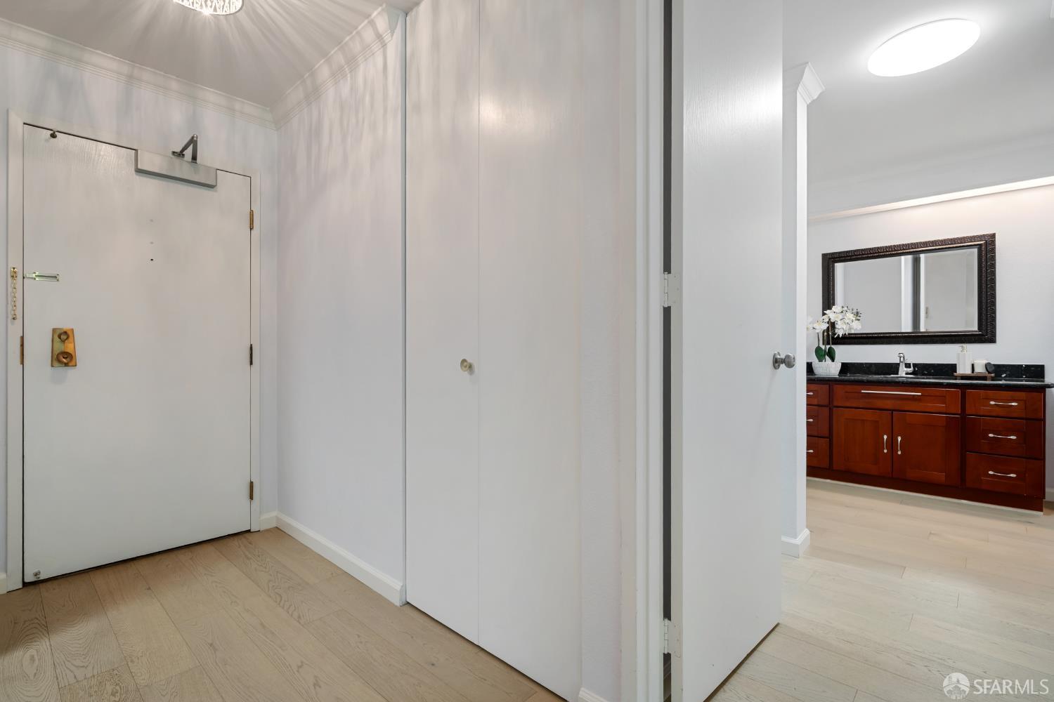 Detail Gallery Image 13 of 25 For 2149 Shelter Creek Ln, San Bruno,  CA 94066 - 1 Beds | 1 Baths