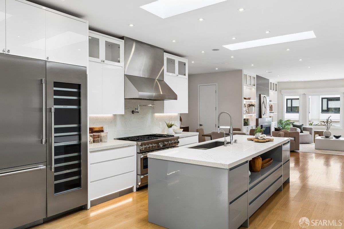 Detail Gallery Image 20 of 62 For 3107 Franklin St, San Francisco,  CA 94123 - 3 Beds | 3/2 Baths