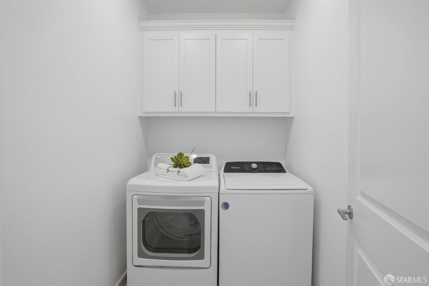 Detail Gallery Image 25 of 36 For 1520 Landing St, Pittsburg,  CA 94565 - 5 Beds | 4 Baths