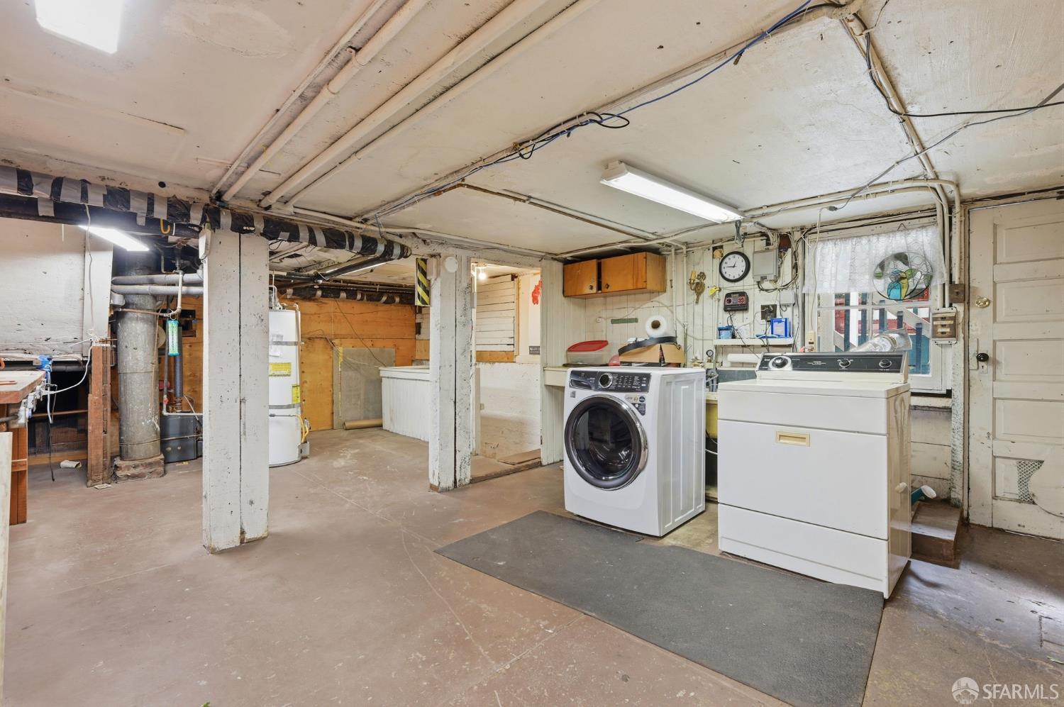 Detail Gallery Image 36 of 61 For 72 Castro St, San Francisco,  CA 94114 - 4 Beds | 2 Baths