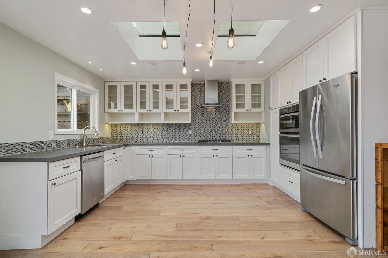 Detail Gallery Image 9 of 35 For 3283 25th St, San Francisco,  CA 94110 - – Beds | – Baths