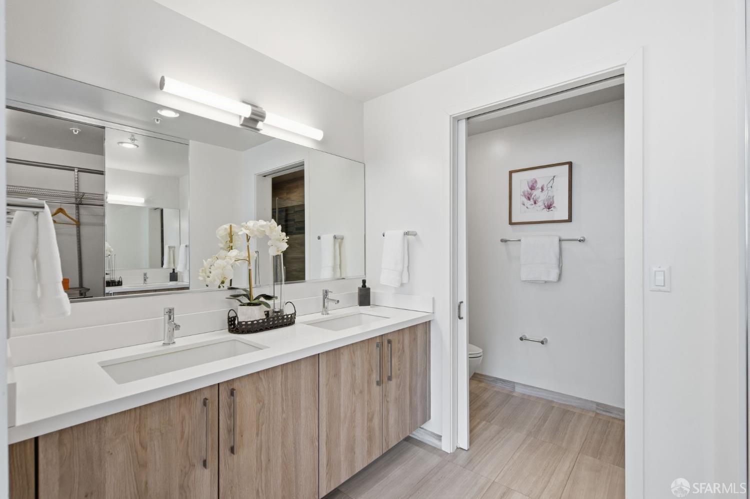 Photo #24: 426117944 Listing: Photo #24