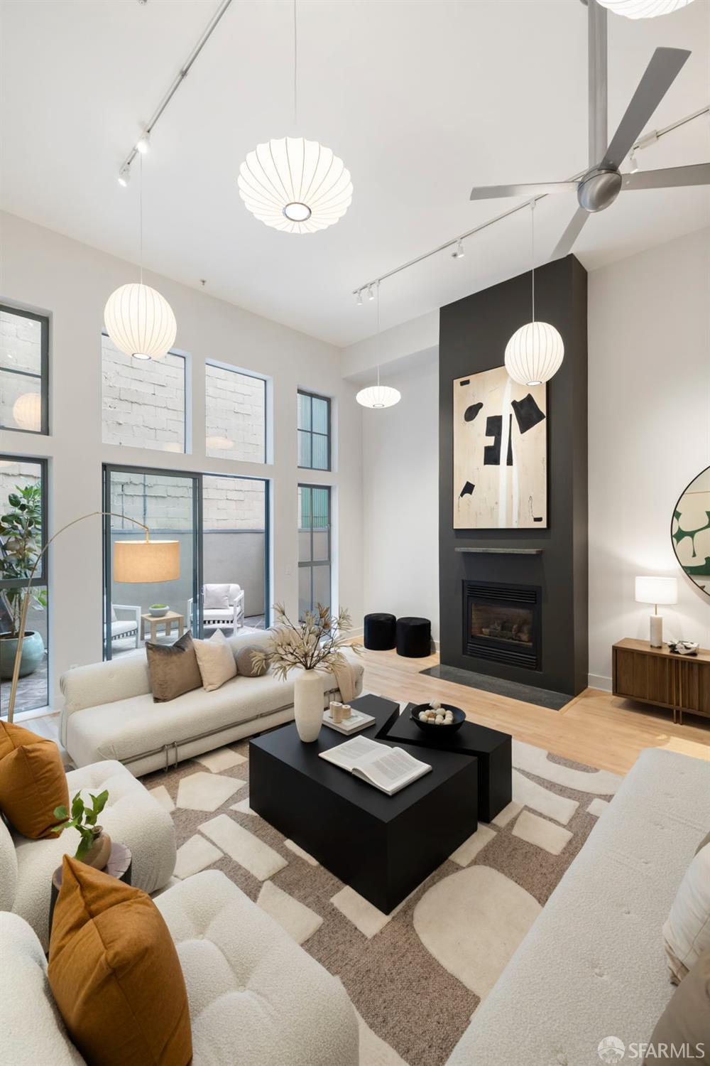 Photo #8: 426117854 Listing: Photo #8