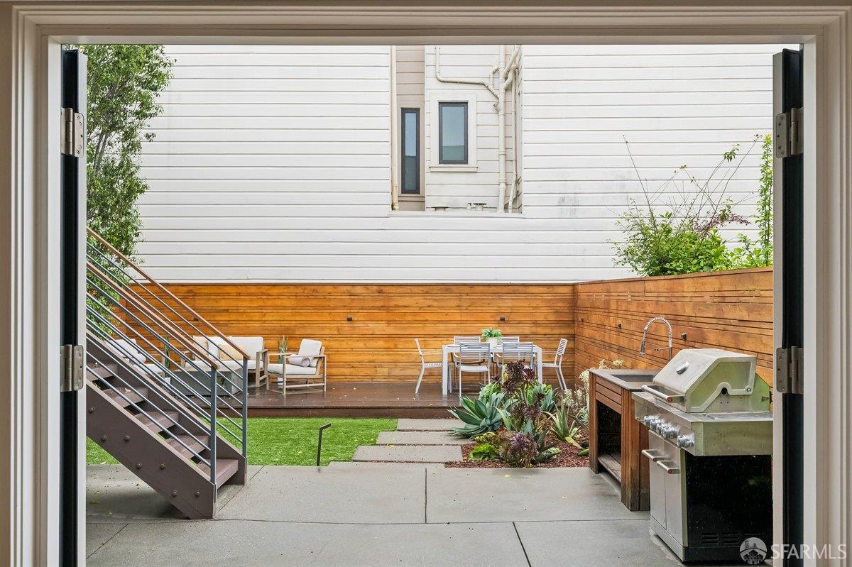 Detail Gallery Image 50 of 62 For 3107 Franklin St, San Francisco,  CA 94123 - 3 Beds | 3/2 Baths