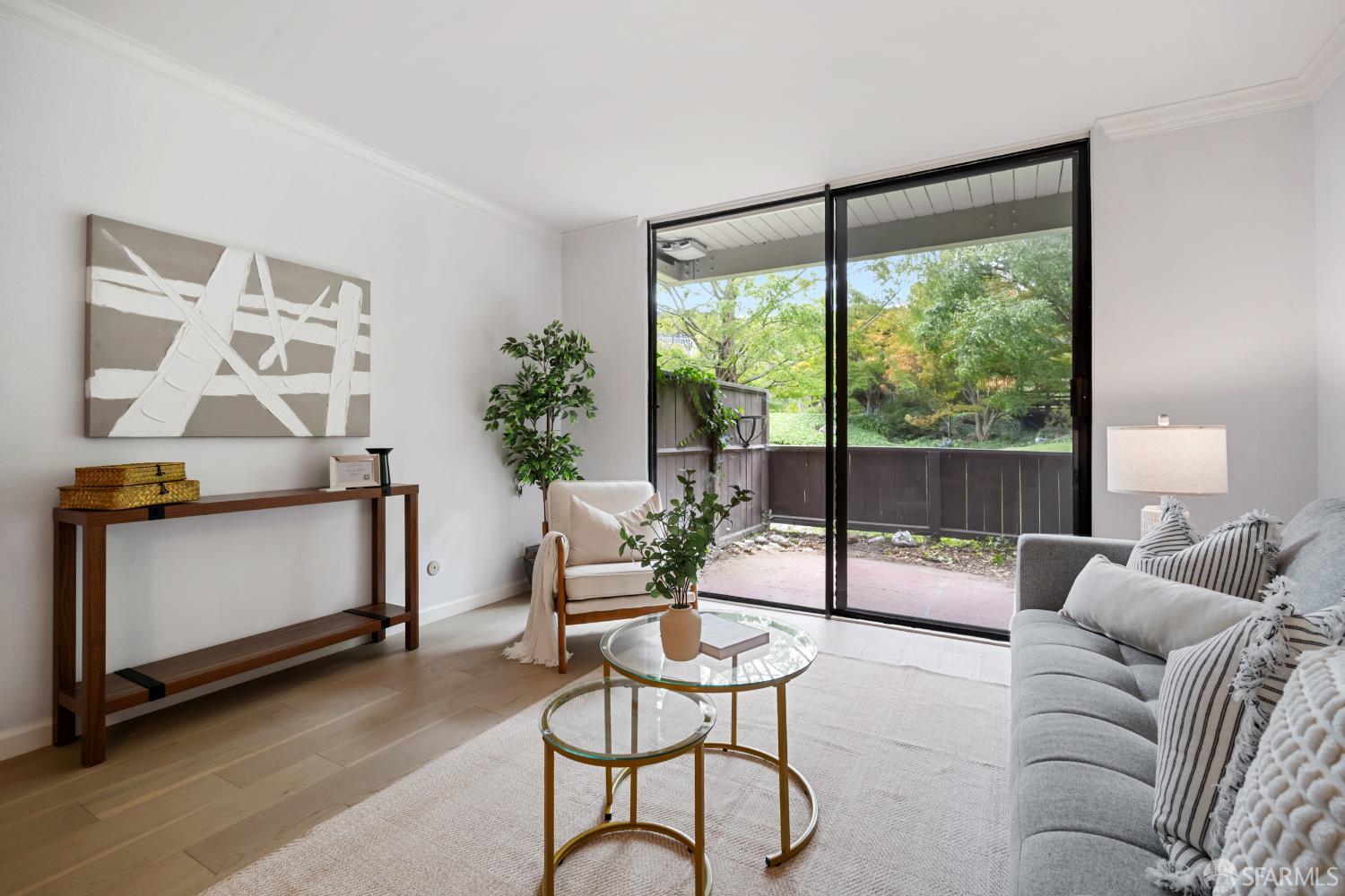 Detail Gallery Image 9 of 25 For 2149 Shelter Creek Ln, San Bruno,  CA 94066 - 1 Beds | 1 Baths