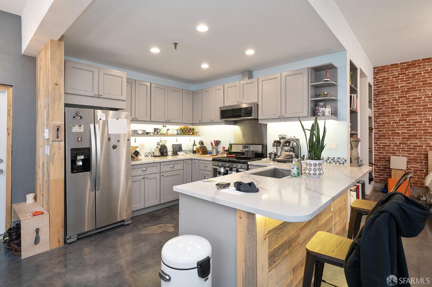 Detail Gallery Image 31 of 35 For 3283 25th St, San Francisco,  CA 94110 - – Beds | – Baths