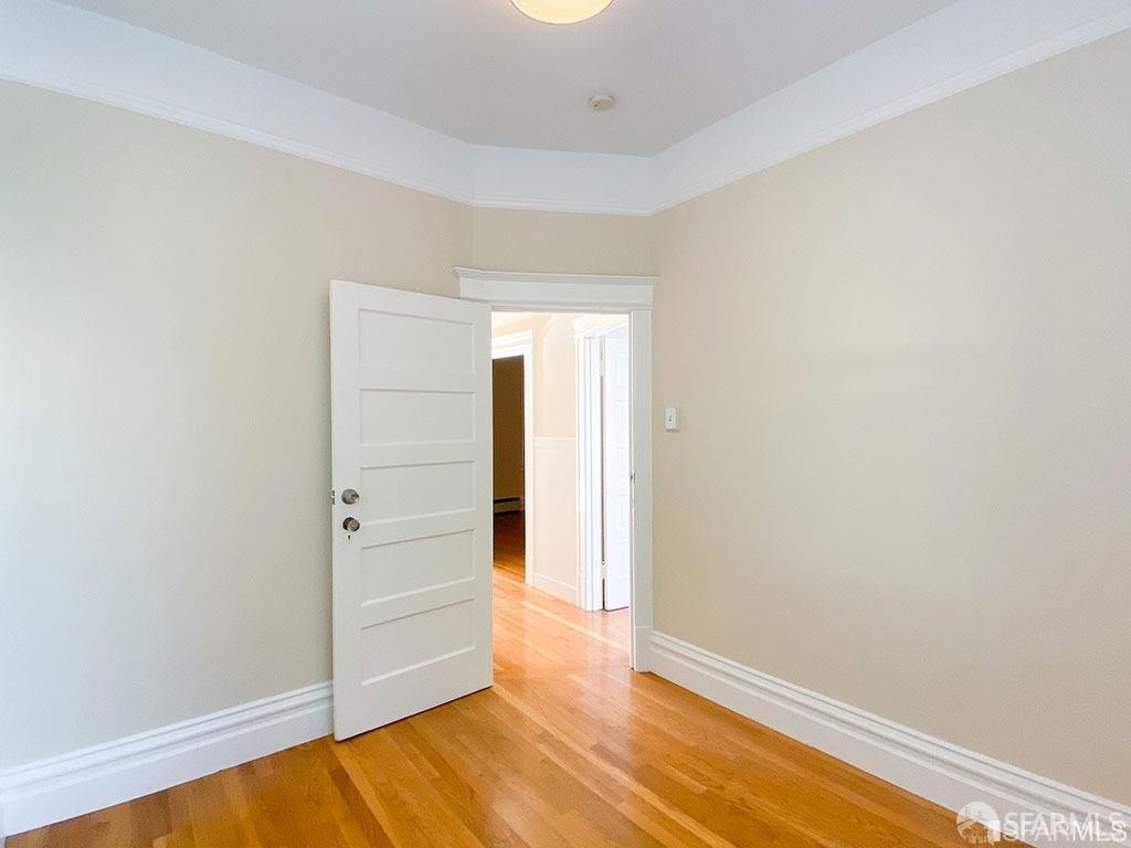 Detail Gallery Image 11 of 16 For 527 Union St, San Francisco,  CA 94133 - 2 Beds | 1 Baths