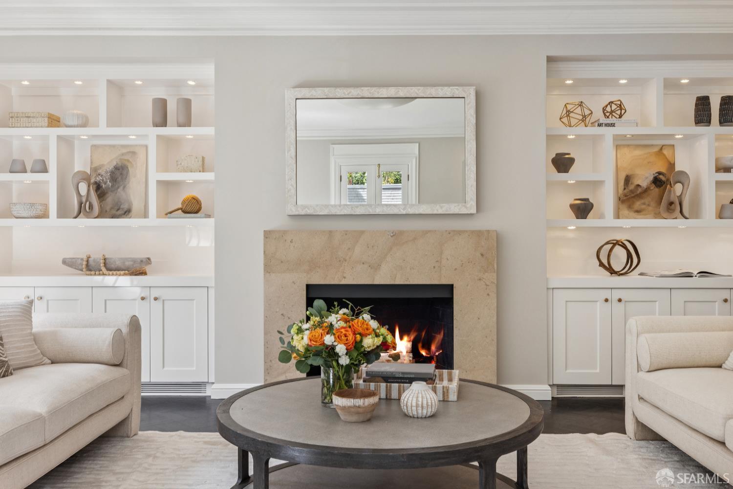 Detail Gallery Image 8 of 59 For 2684 Green St, San Francisco,  CA 94123 - 4 Beds | 4/1 Baths