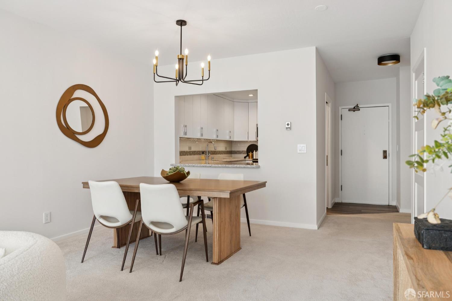 Detail Gallery Image 8 of 13 For 1350 California St #302,  San Francisco,  CA 94109 - 1 Beds | 1 Baths