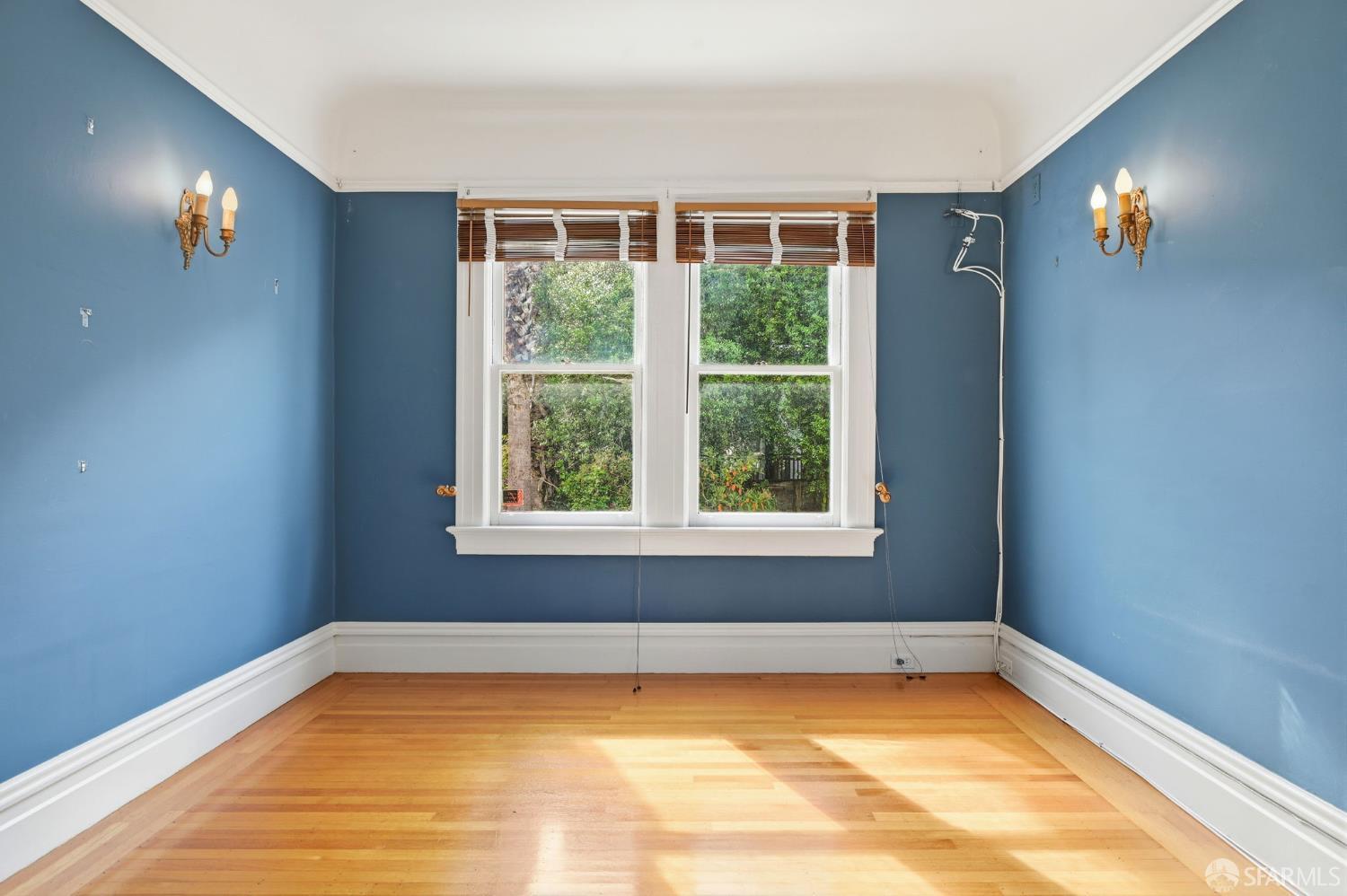 Detail Gallery Image 42 of 61 For 72 Castro St, San Francisco,  CA 94114 - 4 Beds | 2 Baths