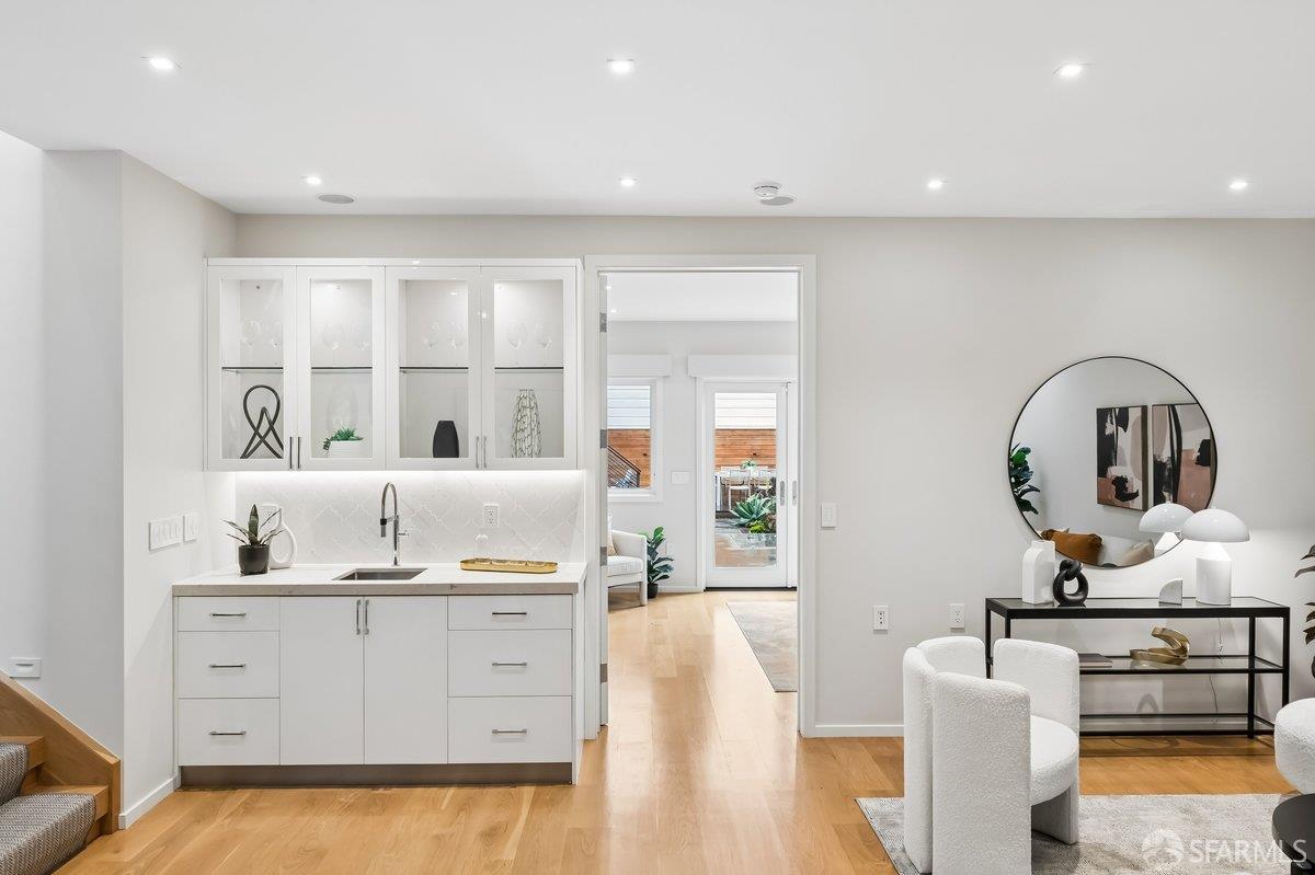 Detail Gallery Image 41 of 62 For 3107 Franklin St, San Francisco,  CA 94123 - 3 Beds | 3/2 Baths