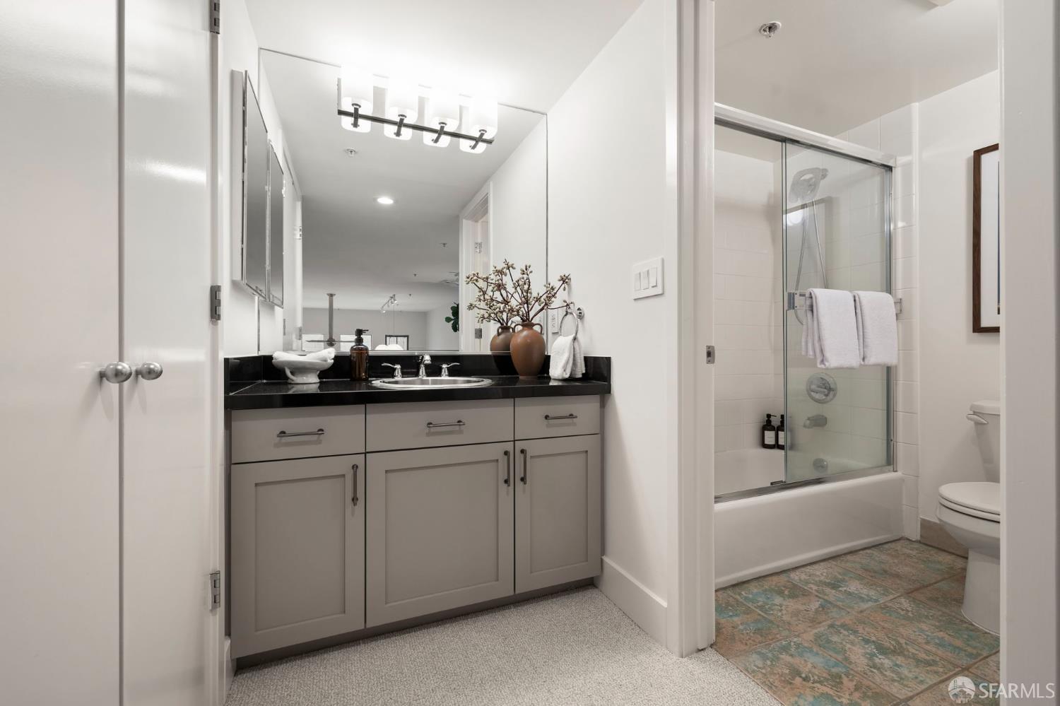 Photo #38: 426117854 Listing: Photo #38