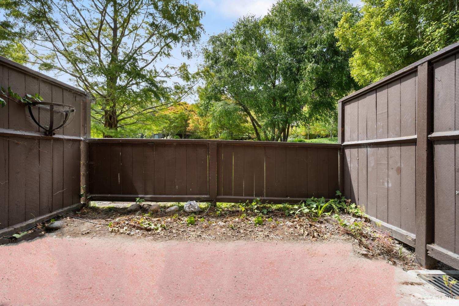 Detail Gallery Image 23 of 25 For 2149 Shelter Creek Ln, San Bruno,  CA 94066 - 1 Beds | 1 Baths