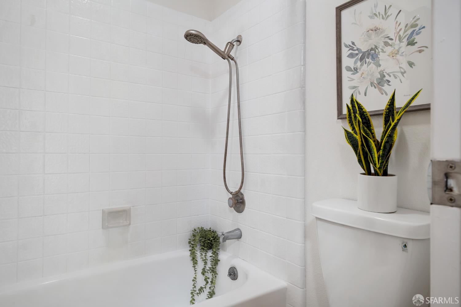 Detail Gallery Image 17 of 25 For 2149 Shelter Creek Ln, San Bruno,  CA 94066 - 1 Beds | 1 Baths