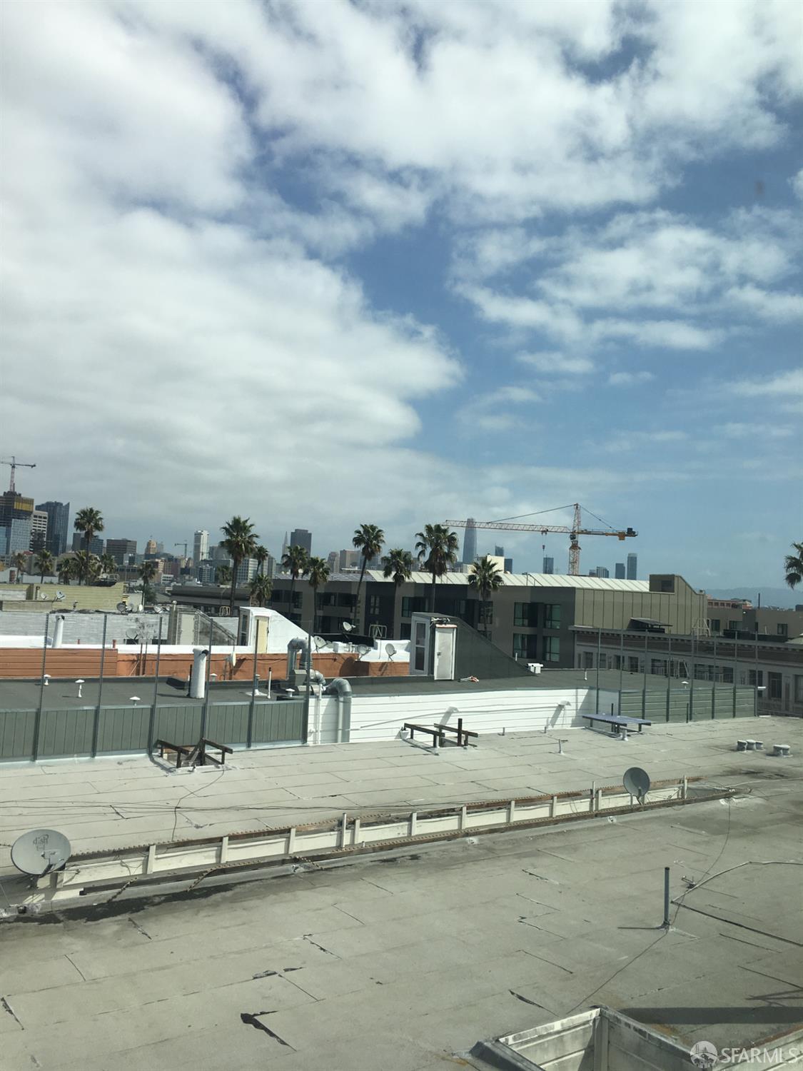 Detail Gallery Image 10 of 25 For 3312 17th St, San Francisco,  CA 94110 - – Beds | – Baths