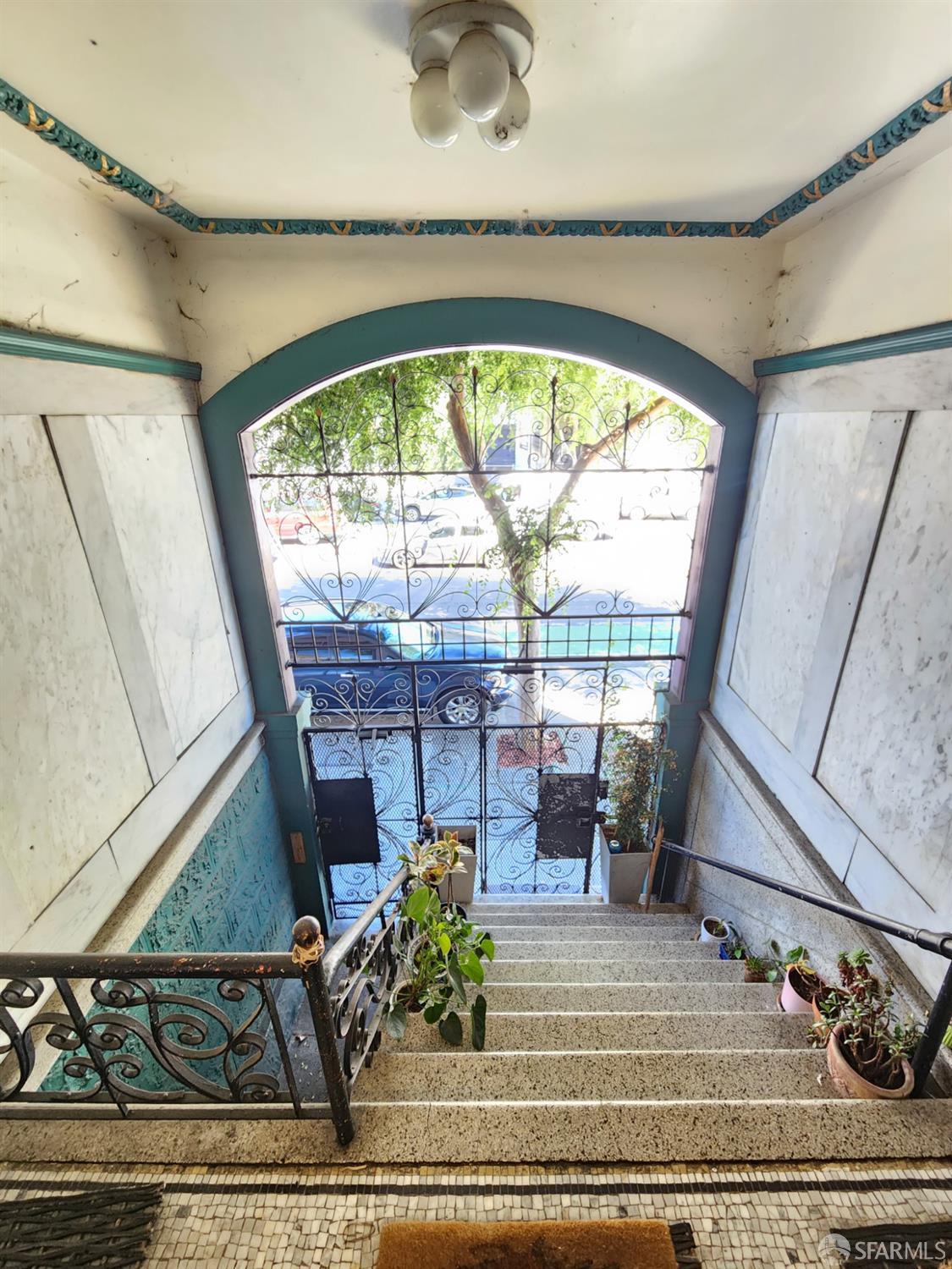 Detail Gallery Image 3 of 26 For 1608 Folsom St, San Francisco,  CA 94103 - – Beds | – Baths