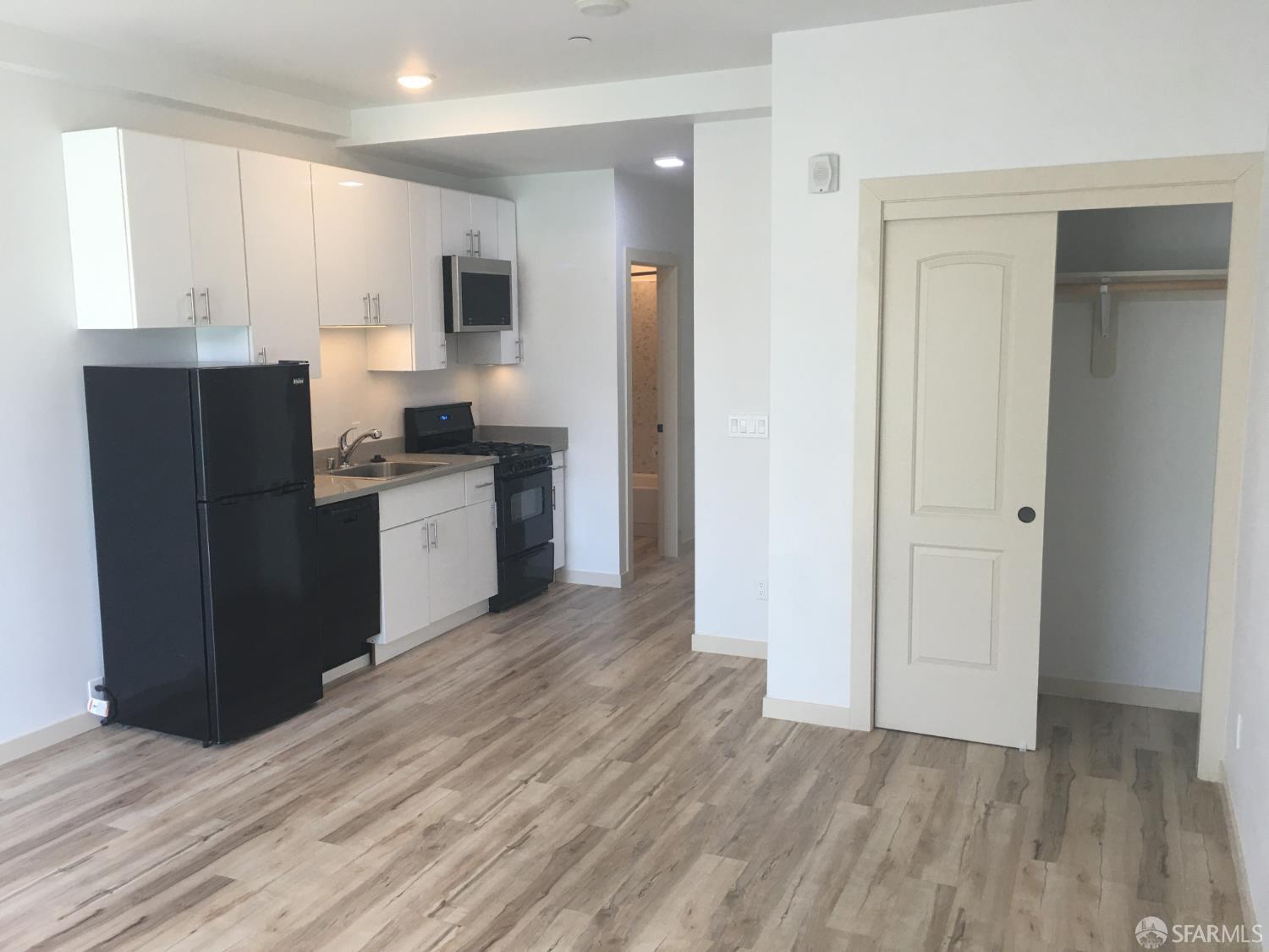 Detail Gallery Image 18 of 25 For 3312 17th St, San Francisco,  CA 94110 - – Beds | – Baths