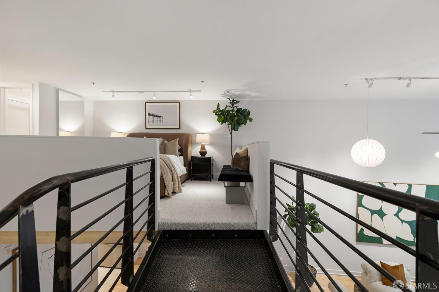 Photo #33: 426117854 Listing: Photo #33