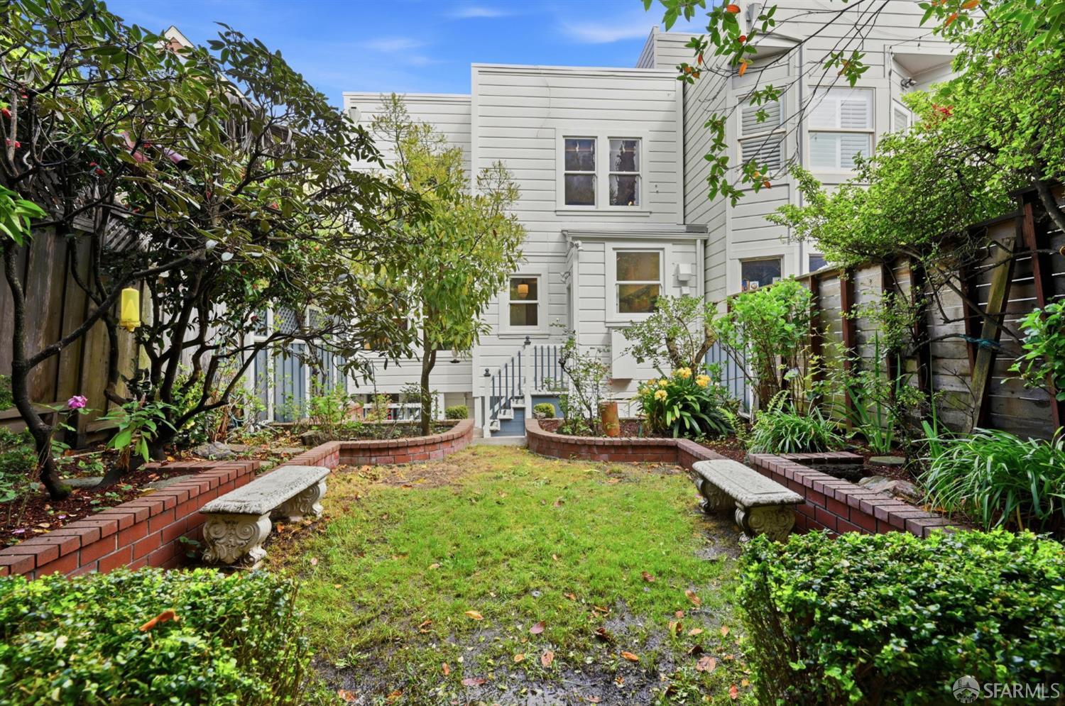 Detail Gallery Image 51 of 61 For 72 Castro St, San Francisco,  CA 94114 - 4 Beds | 2 Baths